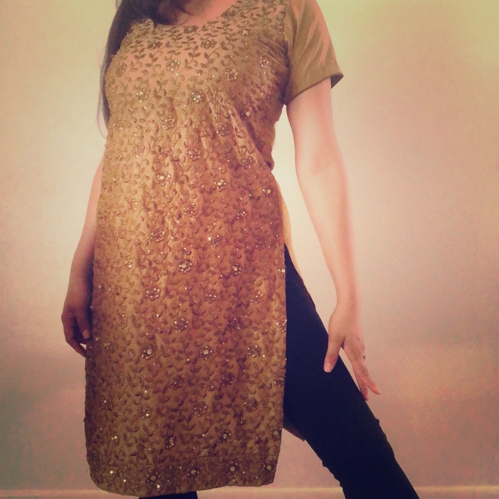 Artistic blouse